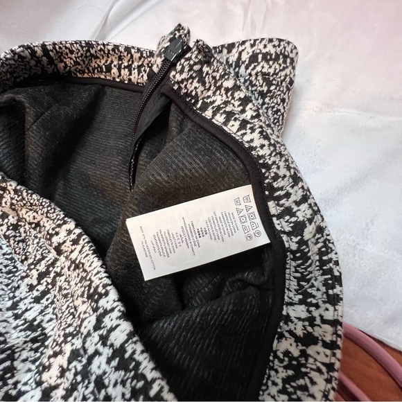 MICHAEL Michael Kors Plaid Cropped Pants Size Medium - Picture 6 of 10